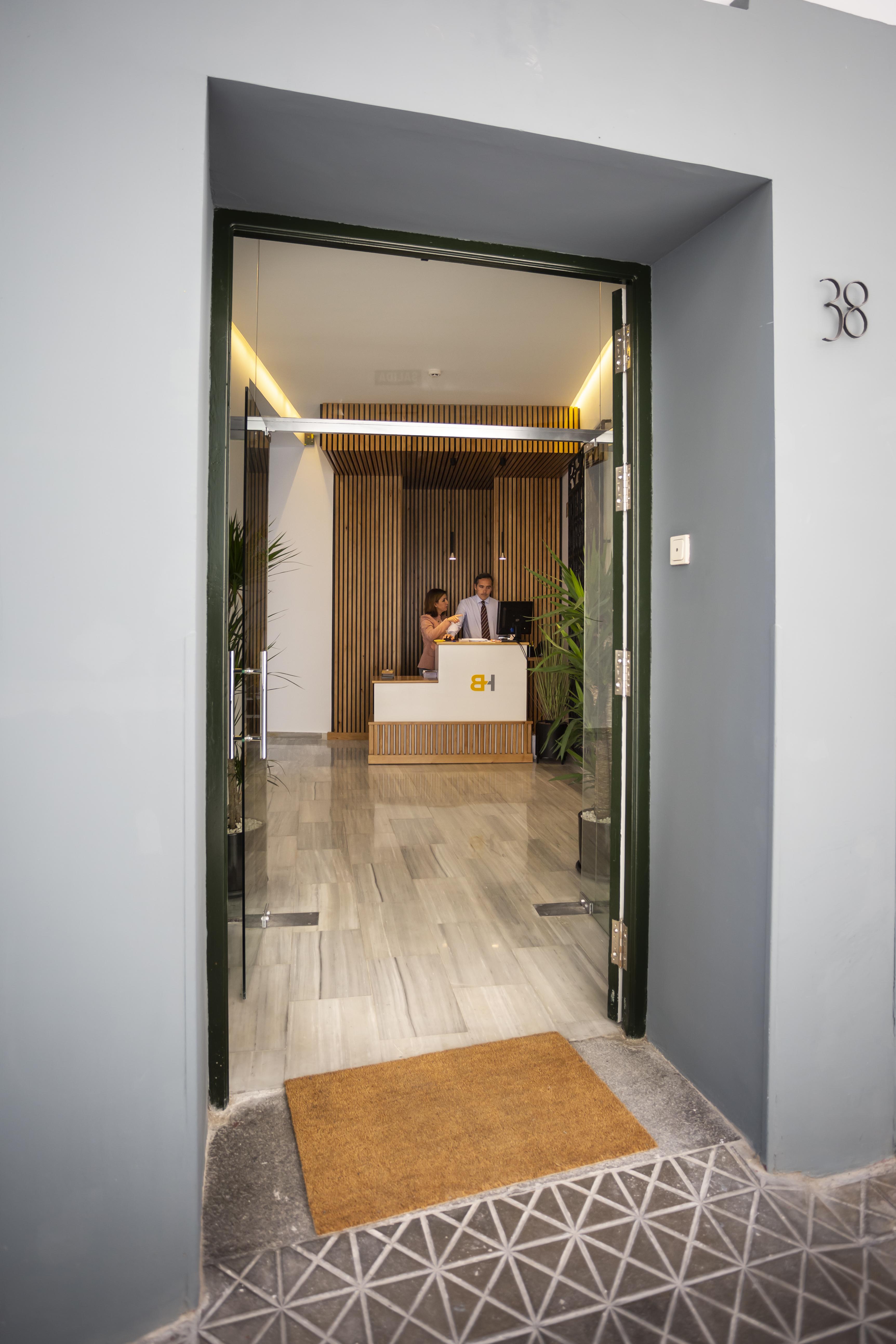 Basic Hotel Sevilla Catedral Ngoại thất bức ảnh