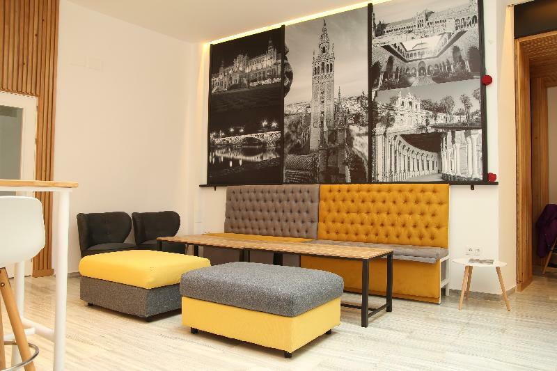 Basic Hotel Sevilla Catedral Ngoại thất bức ảnh